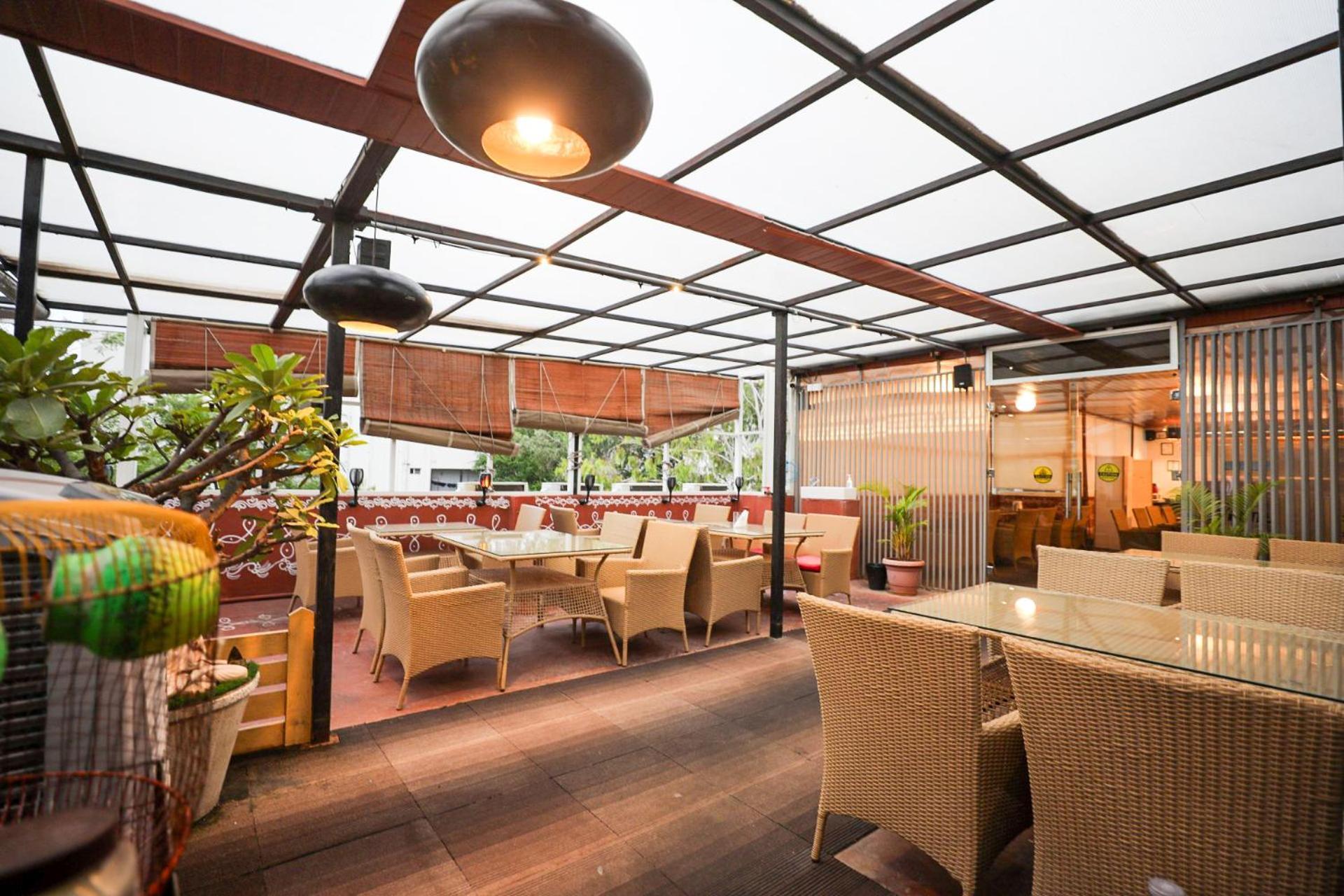 Hotel White Fields Hitec City, 하이데라바드 외부 사진