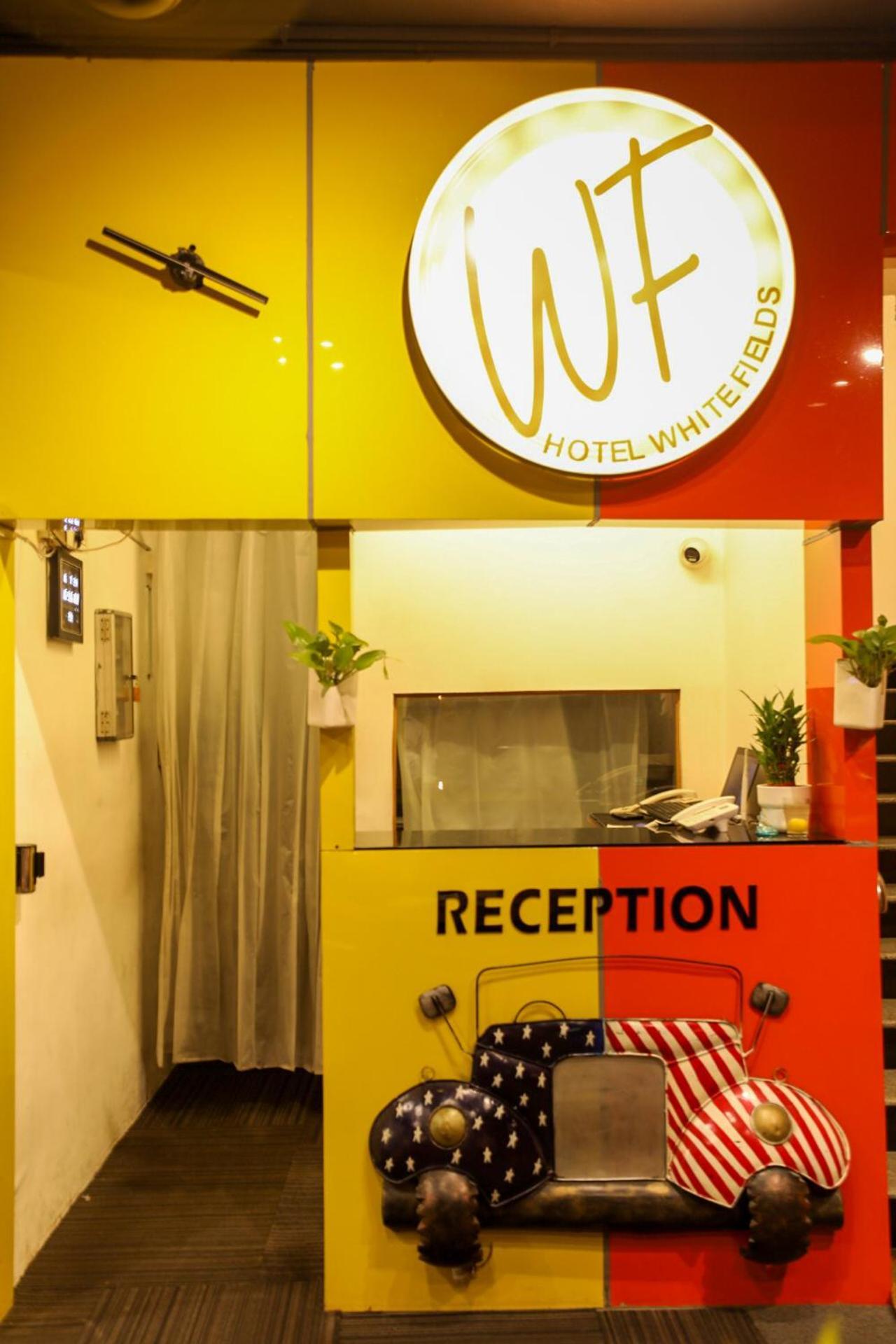 Hotel White Fields Hitec City, 하이데라바드 외부 사진
