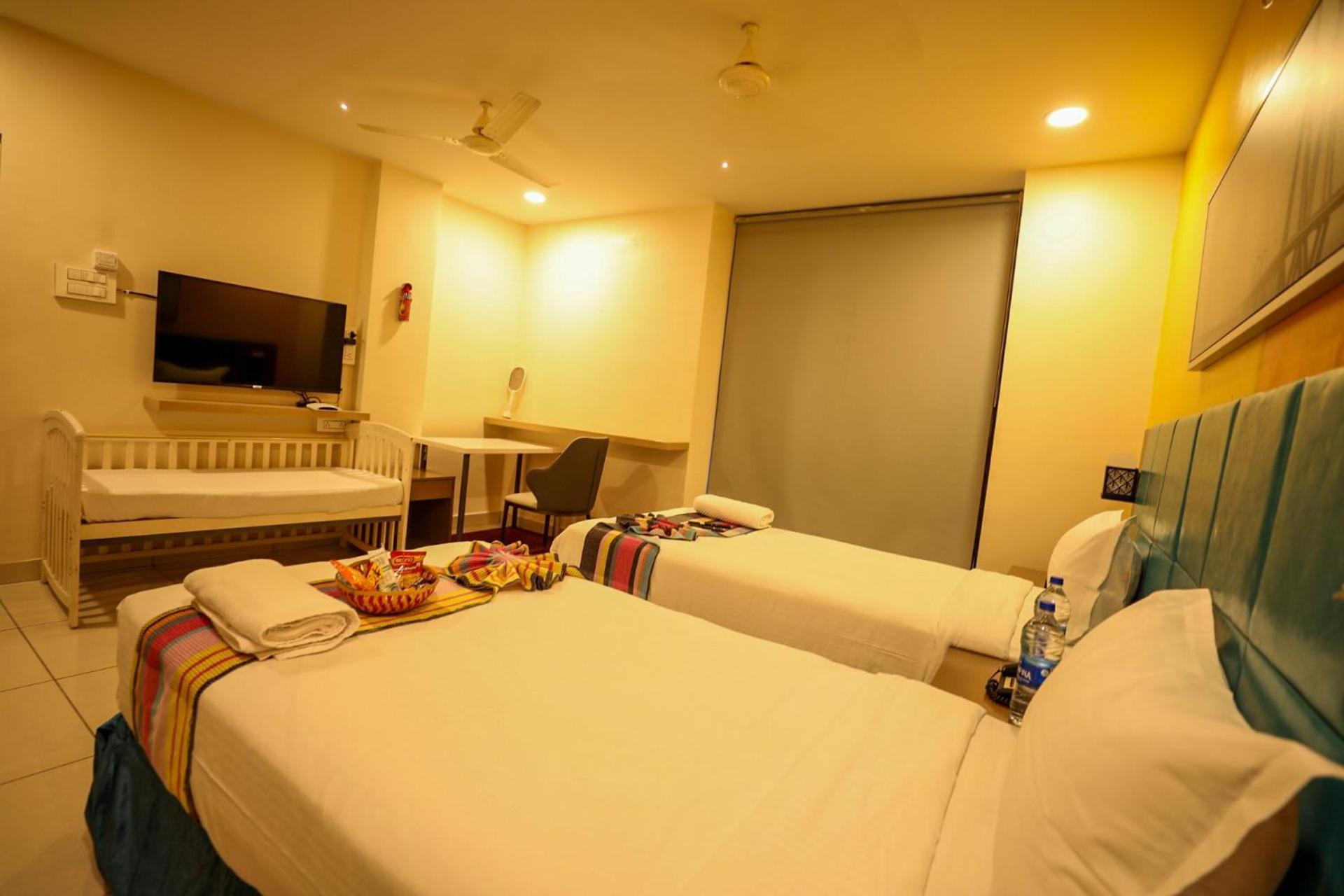 Hotel White Fields Hitec City, 하이데라바드 외부 사진